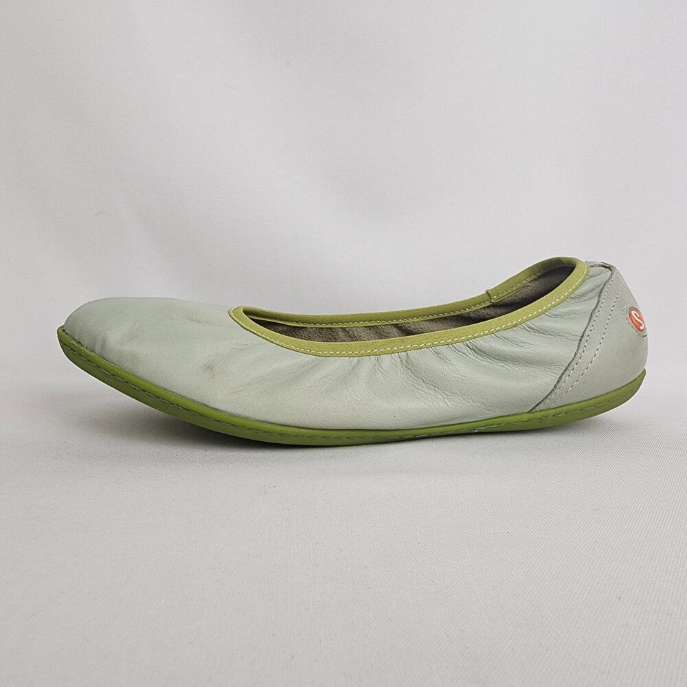 Softinos Green Leather Ballet Flats Size 10